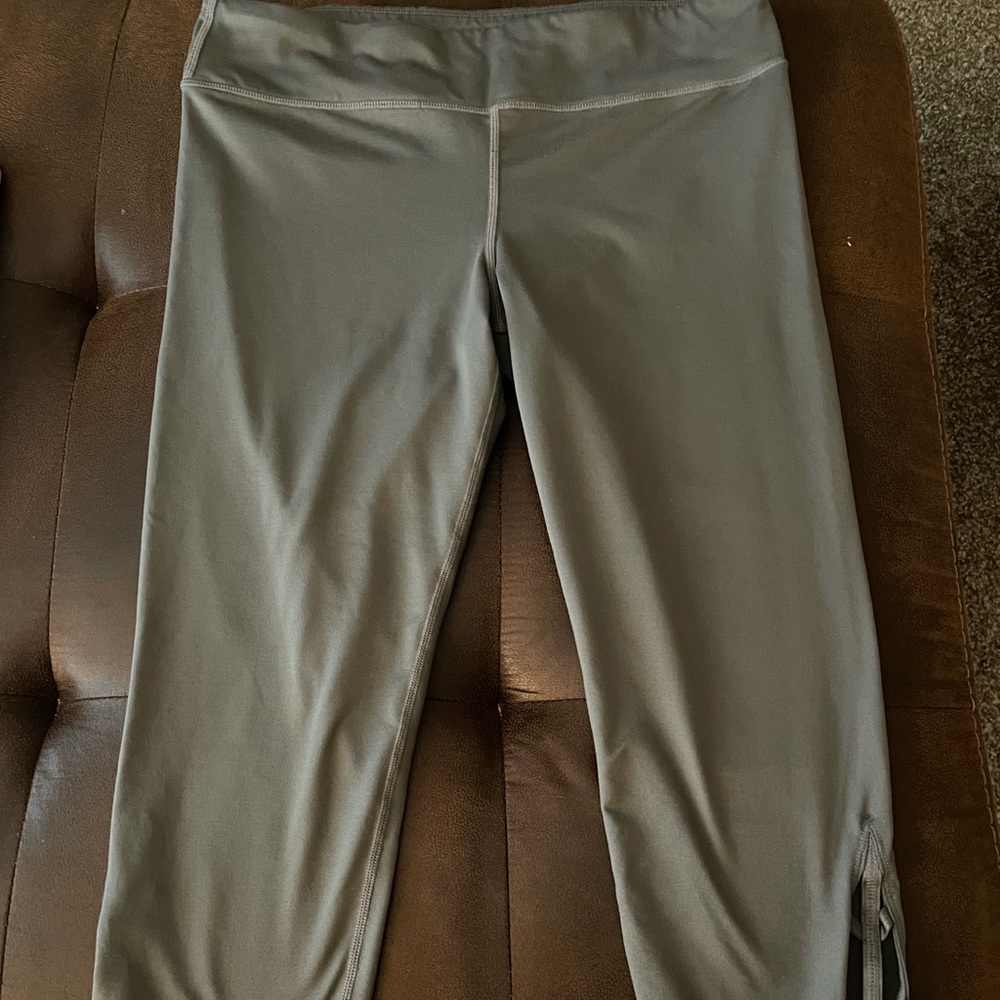 NWOT workout leggings